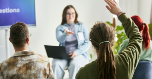 Why Schools Reward Memory Over Thinking