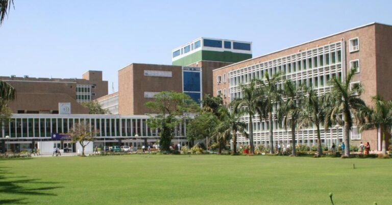 Top Medical Colleges In India 2023 [Top Colleges List!]