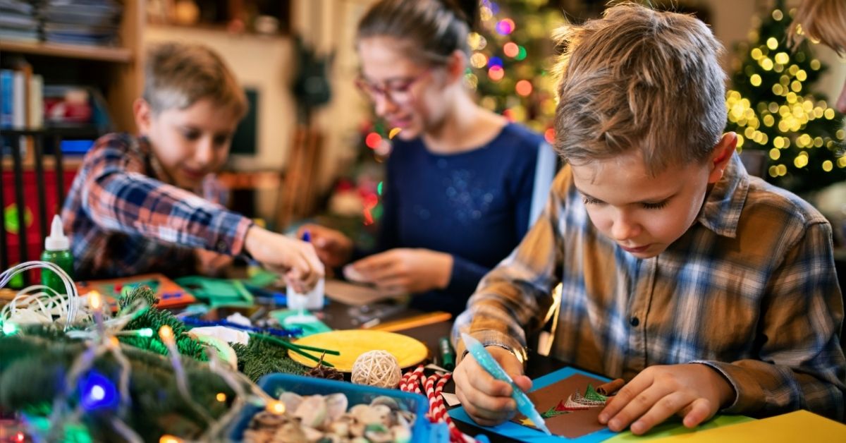 Santa Paper Chain Crafts