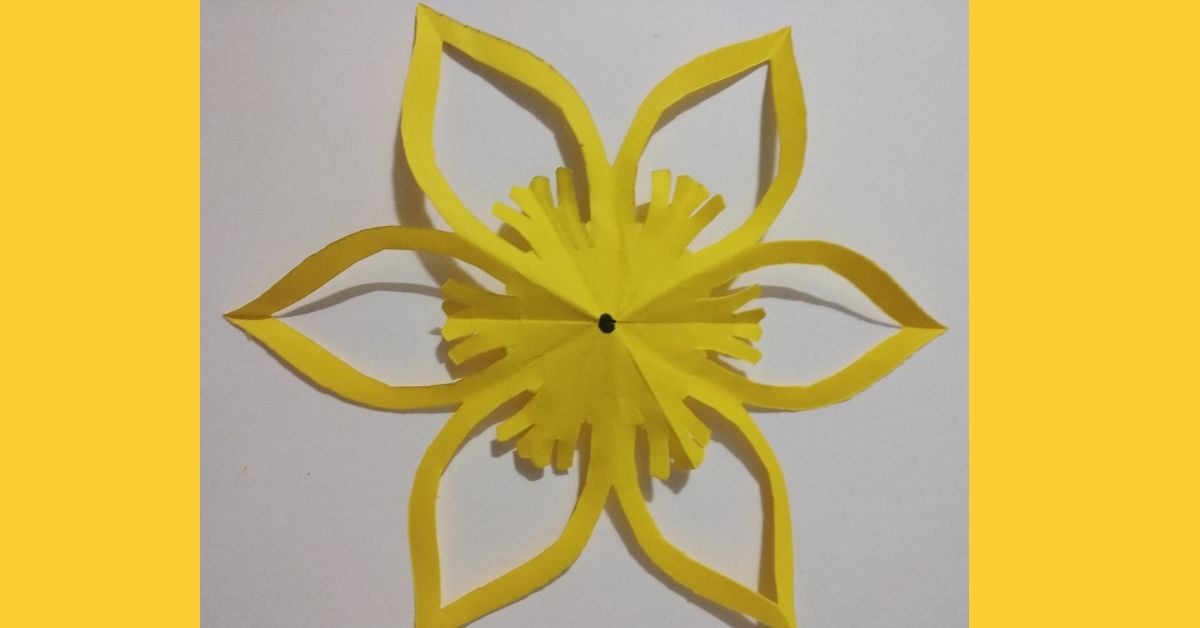 DIY Daffodil Paper Crafts for Kids
