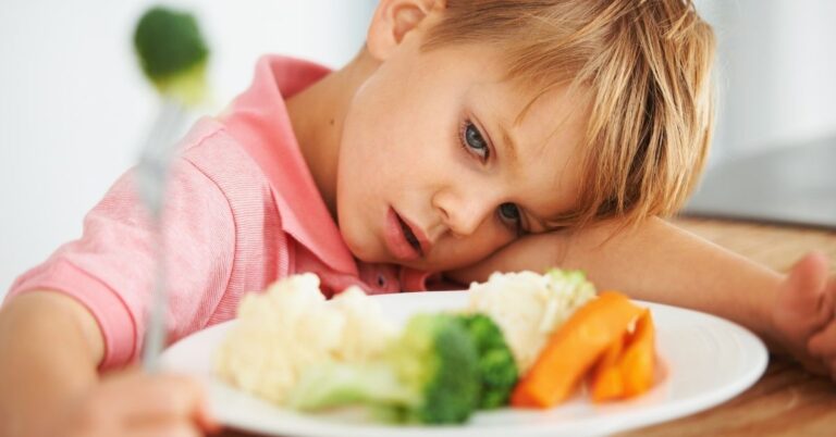 भोजन जो बच्चों में भूख की कमी को करते हैं दूर – 10 Foods to Increase Appetite in Kids